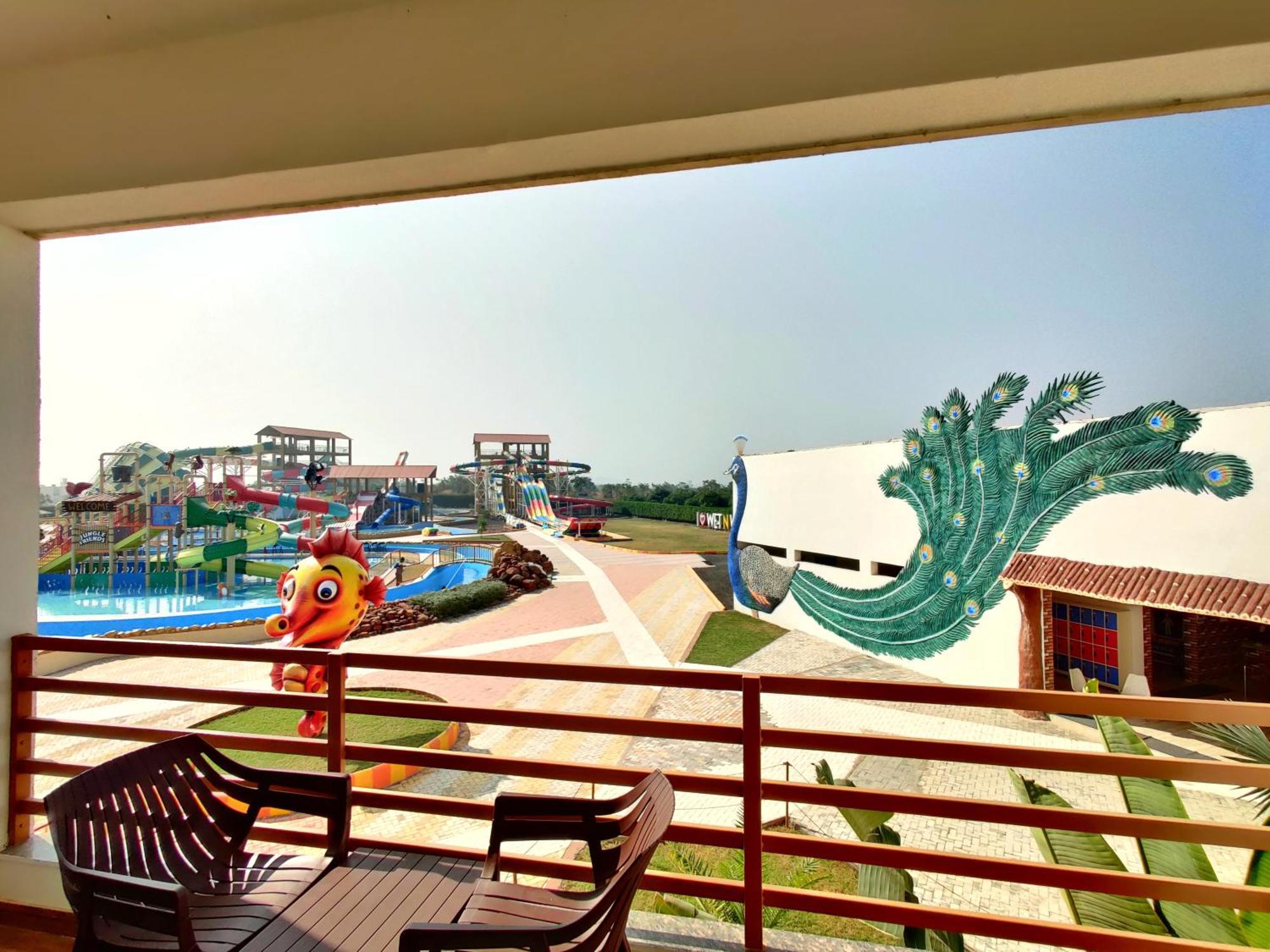 Wet N Wild Water Park & Resort Mendarda Eksteriør bilde
